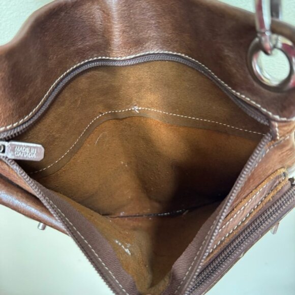 ROOTS Vintage Village Tribe Leather Brown Crossbody Shoulder Bag Pockets Logo - Picture 7 of 16